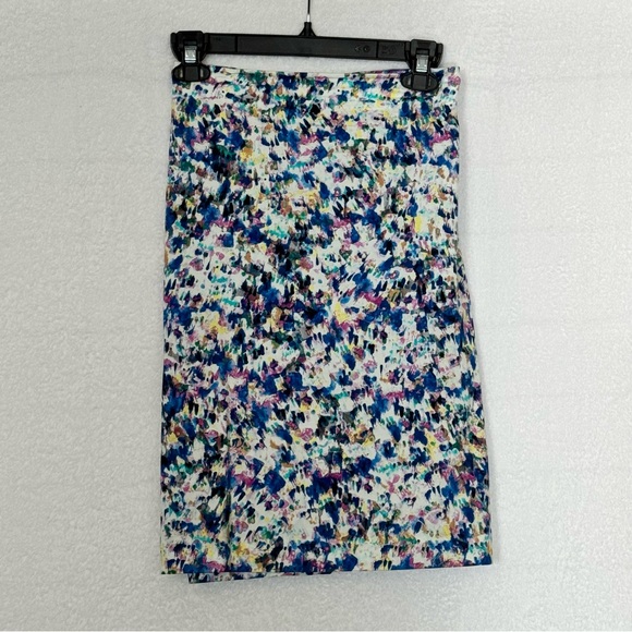 Ann Taylor Dresses & Skirts - Ann Taylor Skirt Size 12